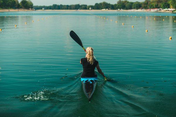 Où trouver les meilleures expériences de kayak dans les fjords de Norvège ?